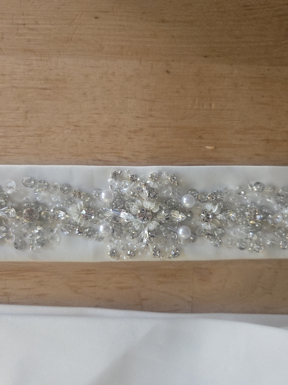 P9lzpzzCrystal and Pearl Bridal Sash Belt in Ivory by MoriLee
